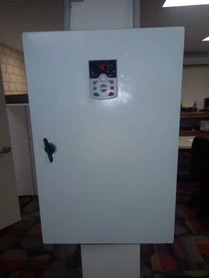 Хорошая цена IP54 Inomax Variable Speed Drive VSD Регулируемый привод скорости для управления HVAC и PID онлайн